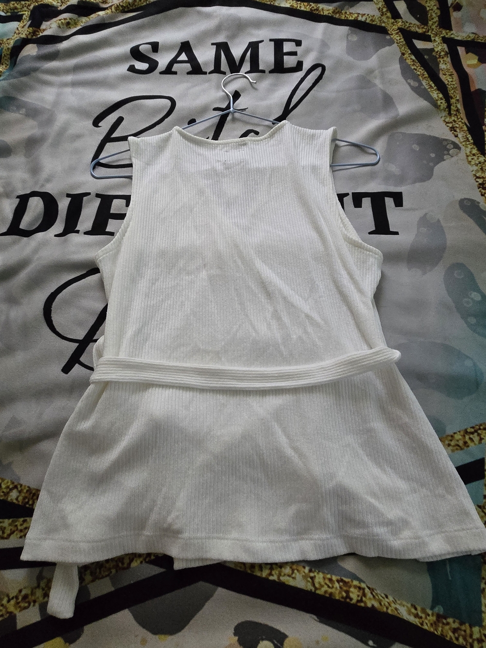 GAP White Ribbed Wrap-Front Tank - Picture 5 of 7